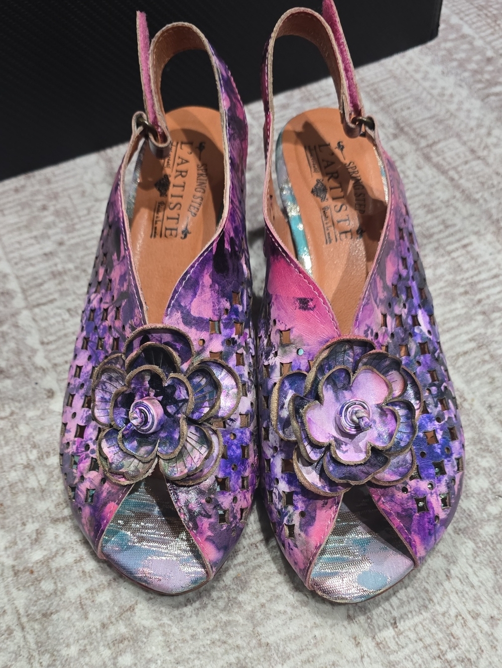 Art-to-Wear Floral Leather Slingback Heels – Eclectic Boho Artisan Style, 11 - Picture 4 of 15